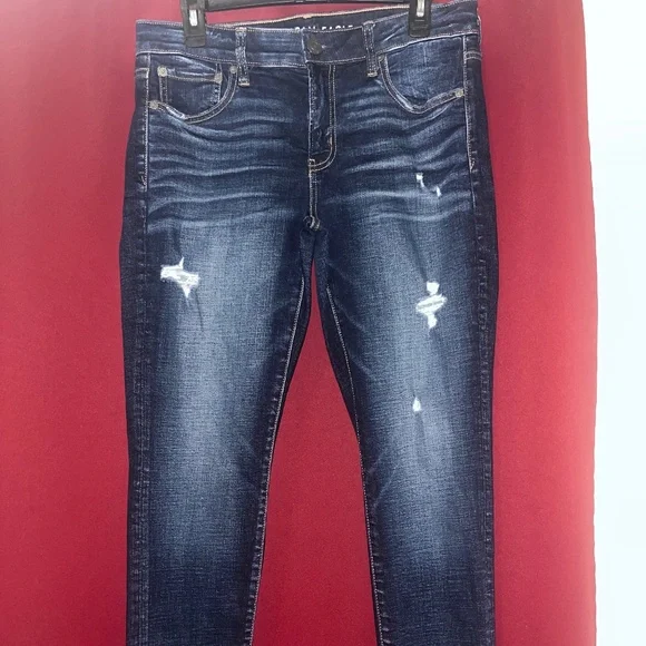 American Eagle Jeans - Picture 1 of 8